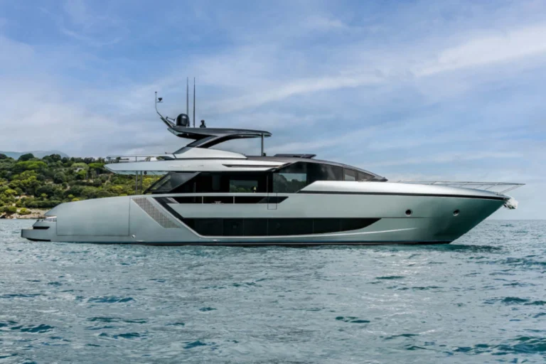 Riva Diva 82 Brochure10